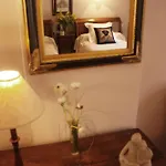 L'ancienne Hotel 2*