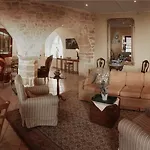 L'ancienne Hotel