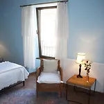 L'ancienne Hotel 2*