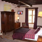 L'ancienne Hotel Puycelci